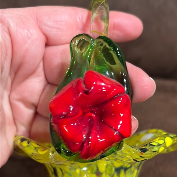 Glass Basket with Floral Accents EUC - Picture 7 of 9